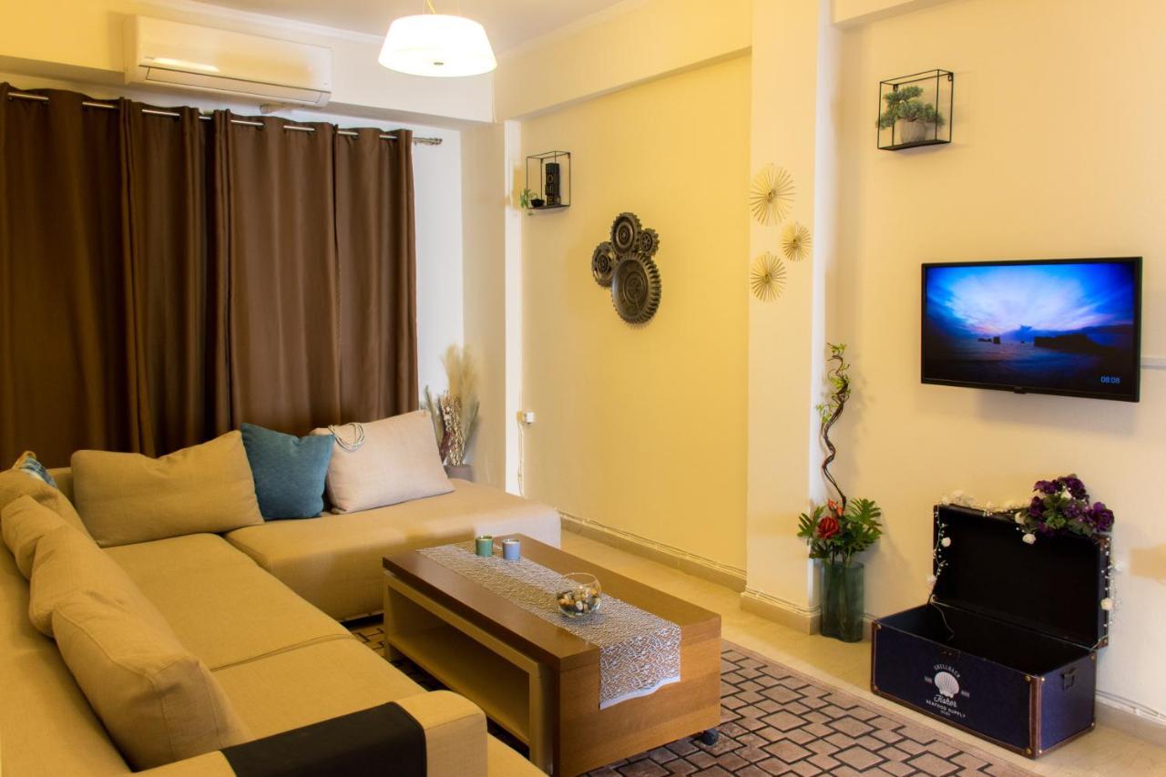 Ρetipe Penthouse Apartment With Spacious Balcony In Heraklion Center Exteriör bild